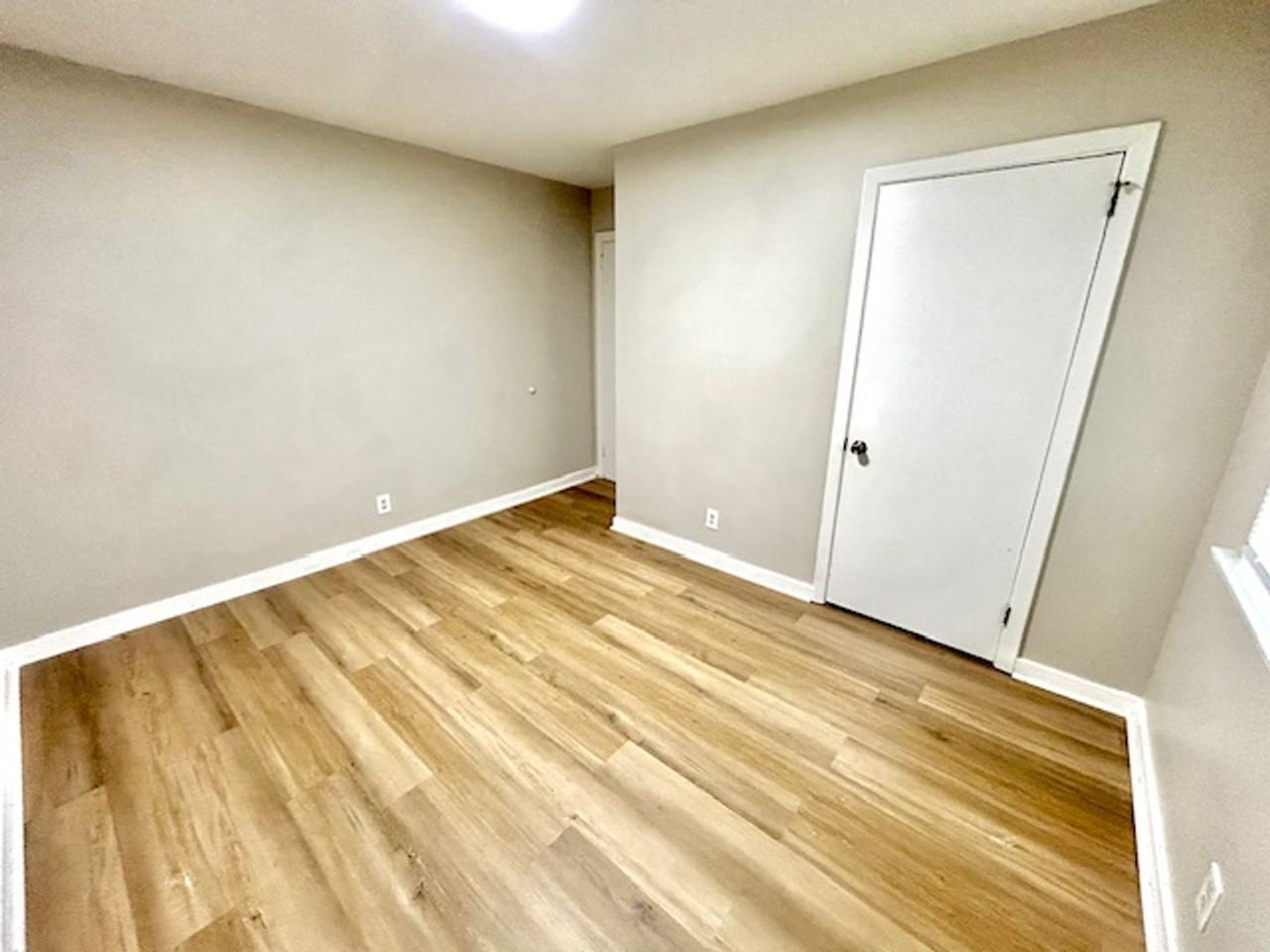 2710 Scenic View Dr Nw - Photo 2 of 23