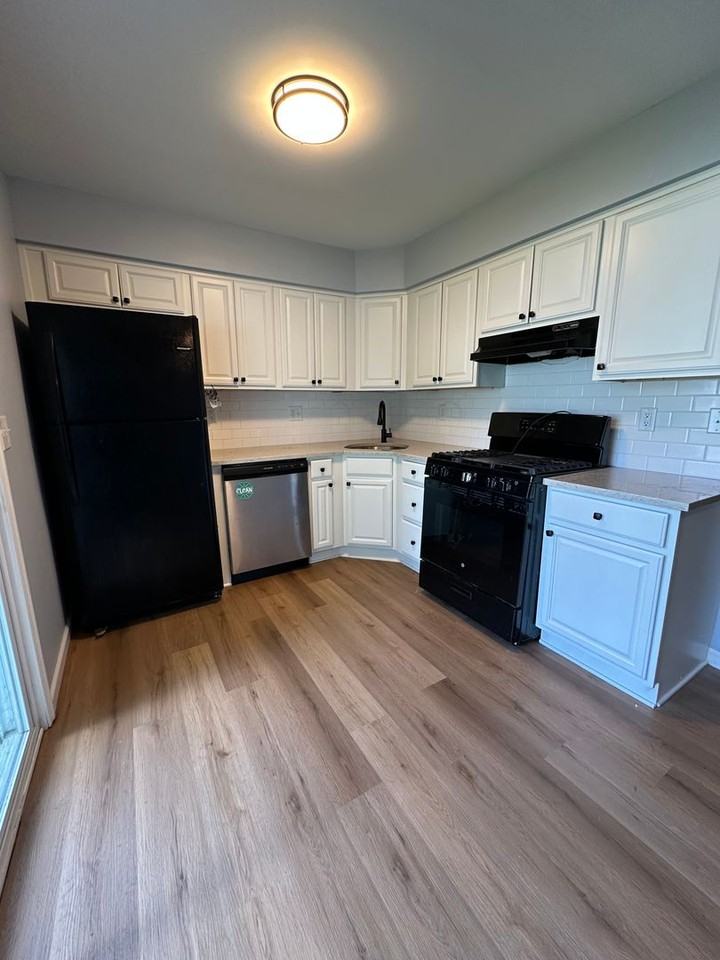 18 Harrington Ln - Photo 5 of 25