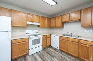 featured image of 200 Heritage Pl