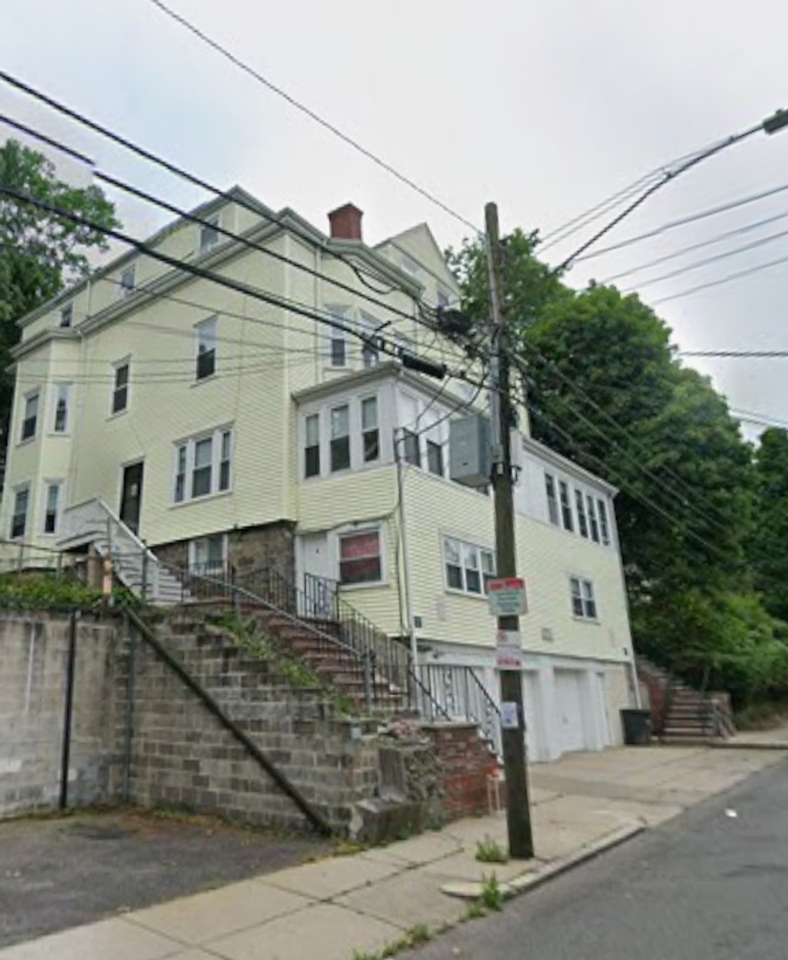 38 Ridgemont St - Photo 7 of 8