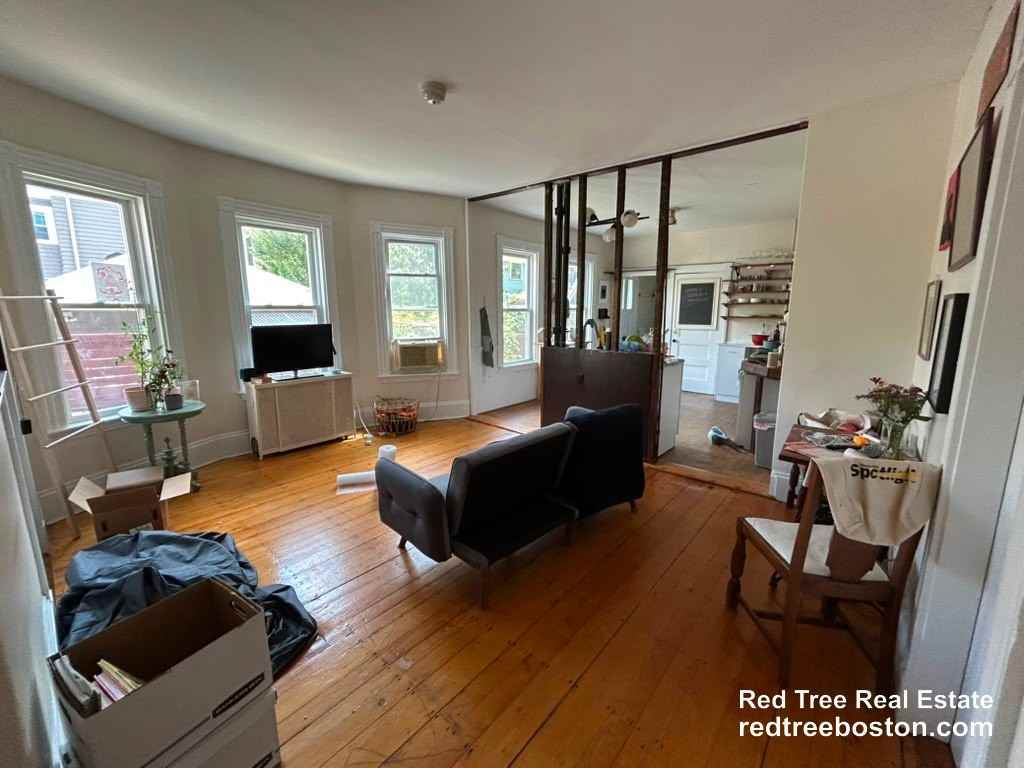 12 Glenwood Ave #1 - Photo 6 of 16