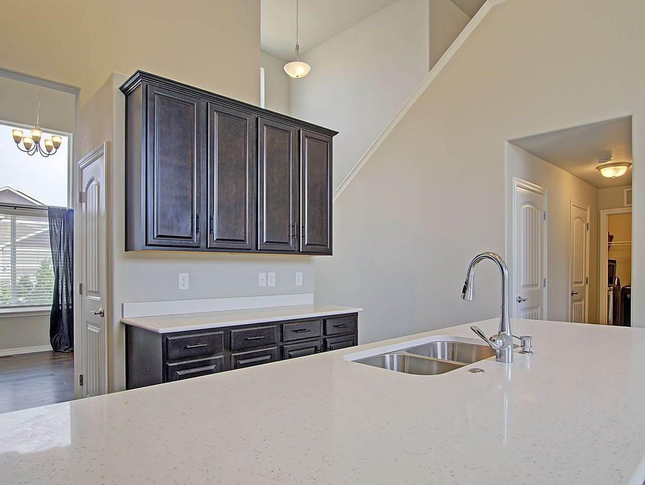 10801 Saco Dr - Photo 7 of 22