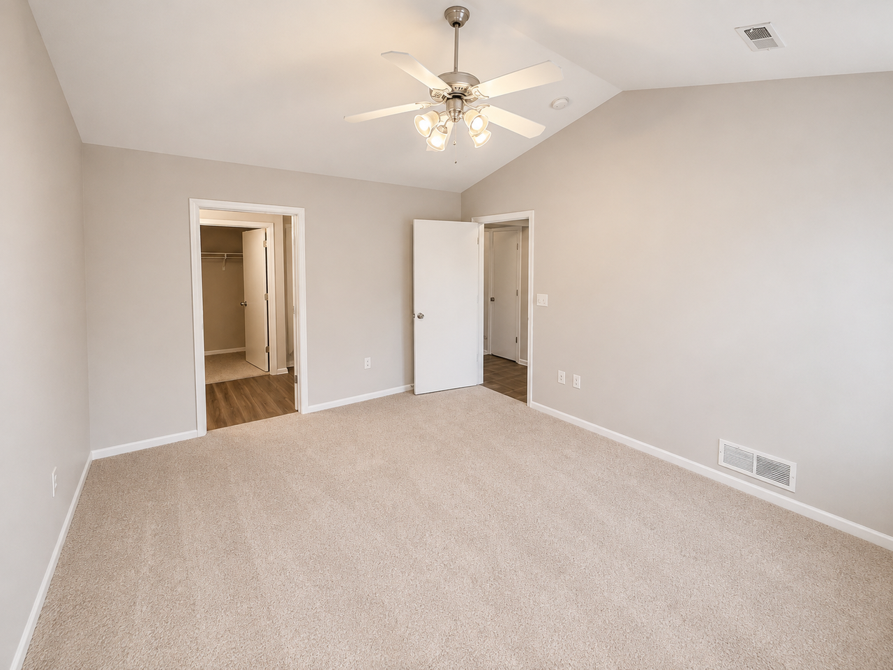 2420 Walden Ln - Photo 5 of 9