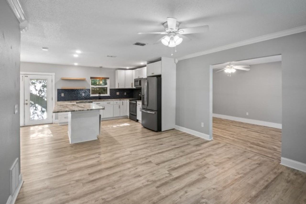 501 Dona Ave - Photo 3 of 19
