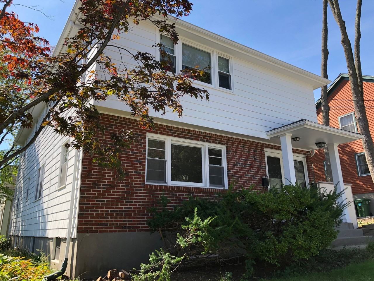 4 Hawthorne St - Photo 5 of 26