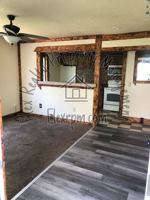 featured image of 1112 Bronson Ave