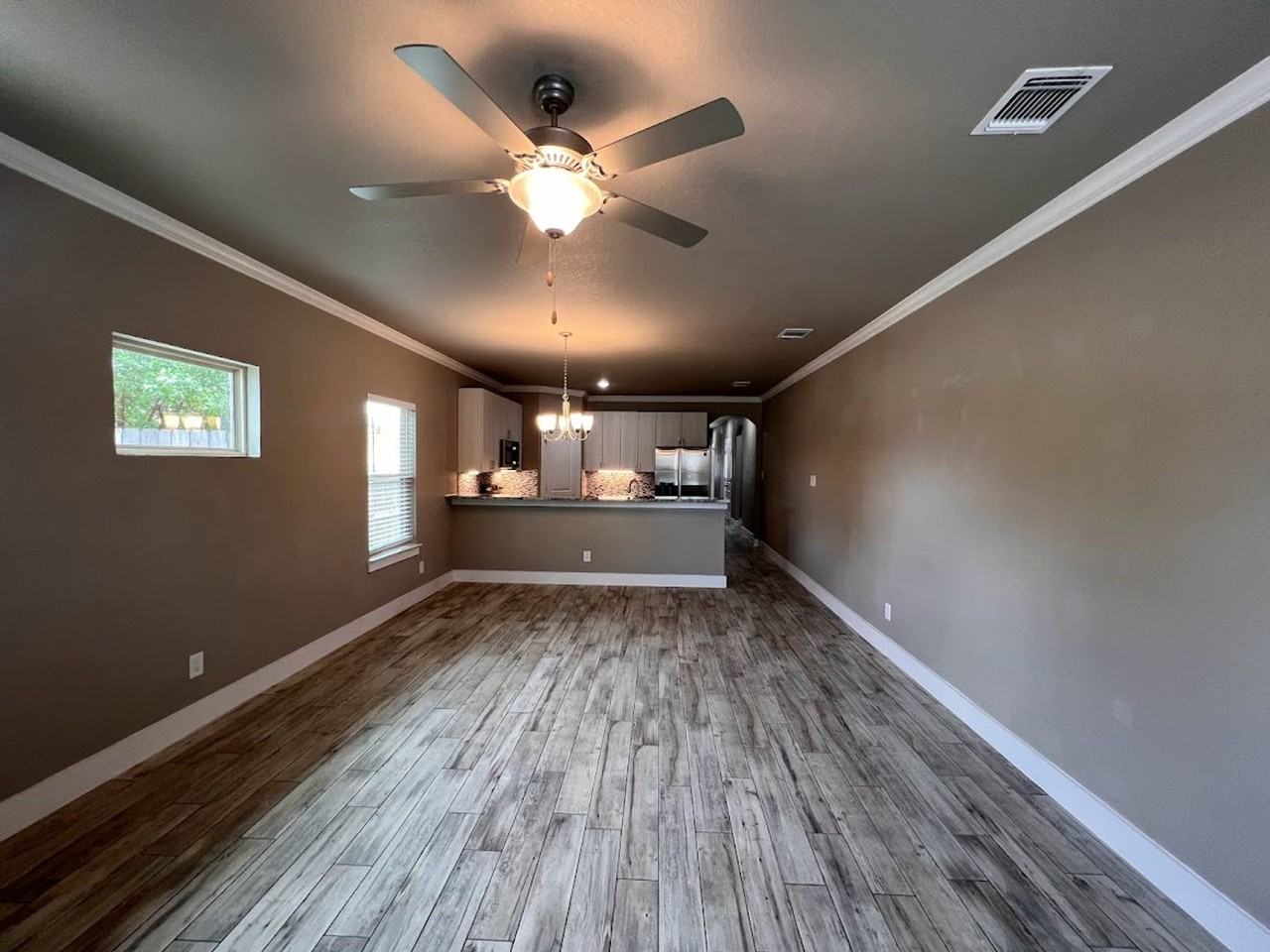 1026 Mellow Breeze - Photo 2 of 27