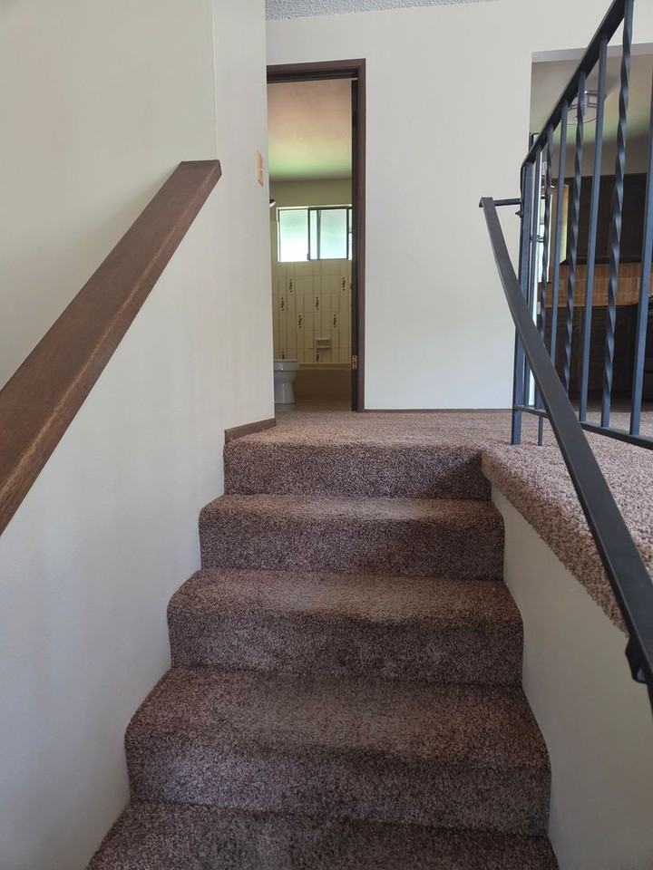 9707 E 8th Ave - Photo 3 of 23
