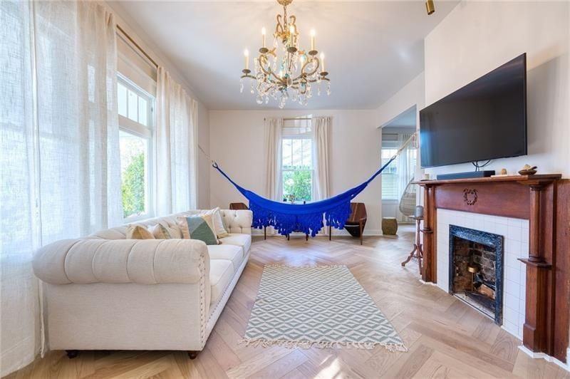 85 Waddell St Ne - Photo 4 of 27