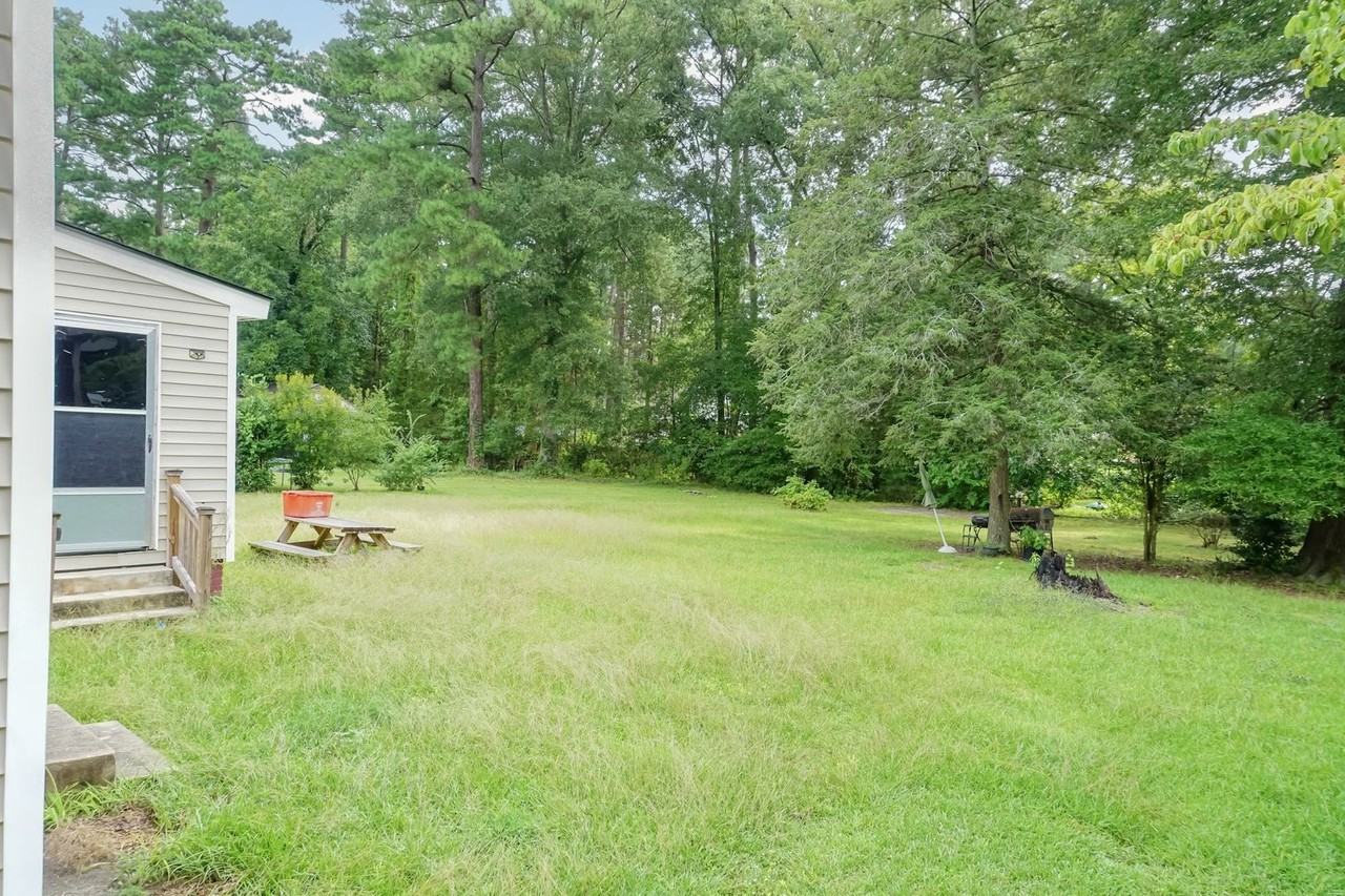 405 Forest Hill Ave - Photo 6 of 22
