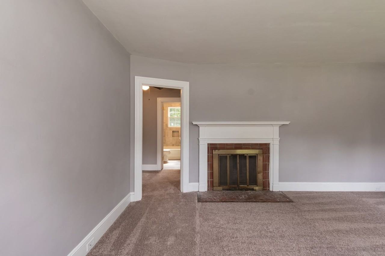 405 Forest Hill Ave - Photo 7 of 22
