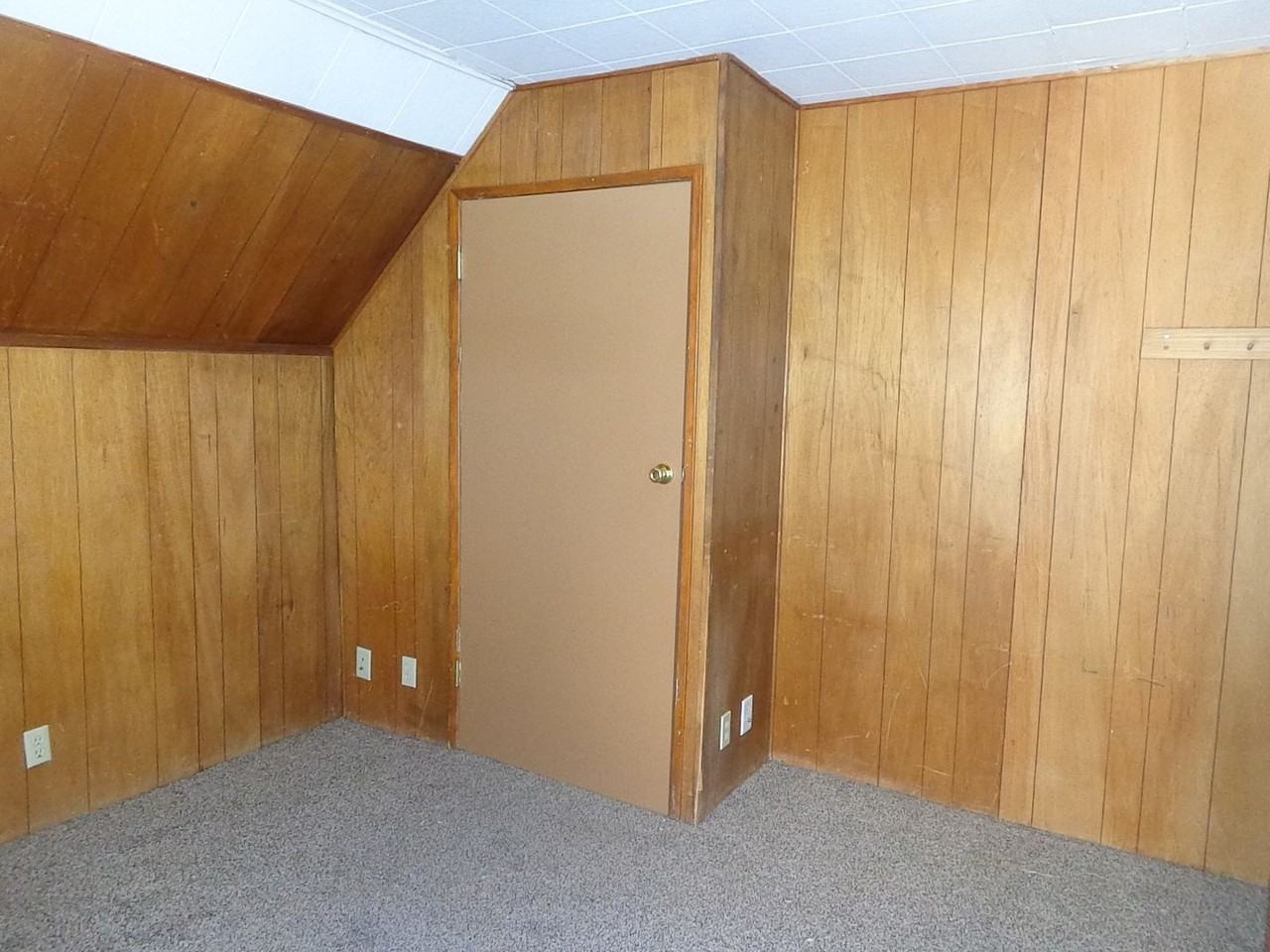 1021 Coulter Pine Rd - Photo 4 of 17