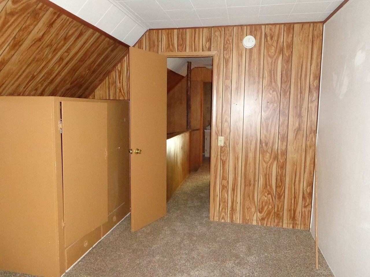1021 Coulter Pine Rd - Photo 6 of 17