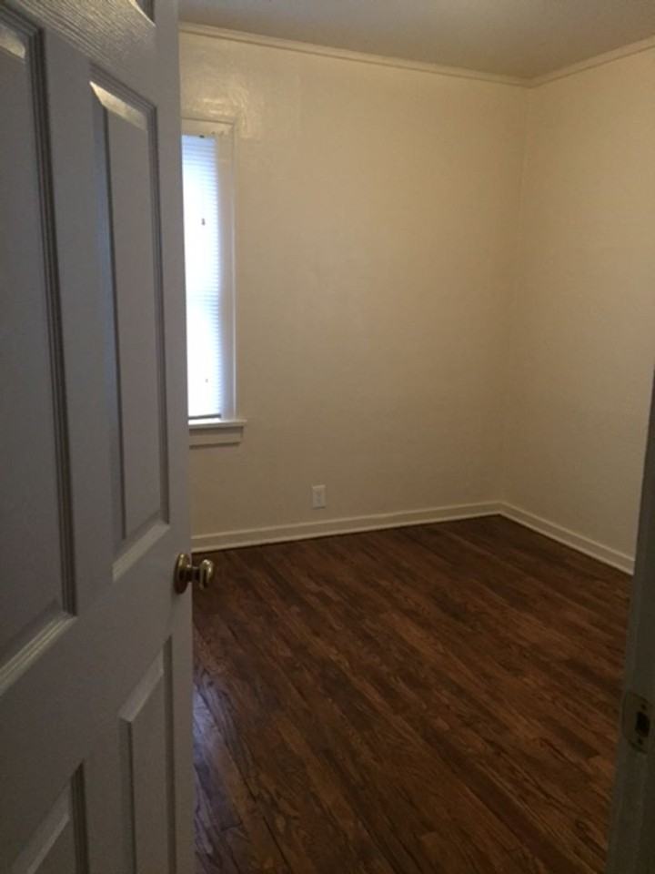 3299 Glengary St - Photo 2 of 7