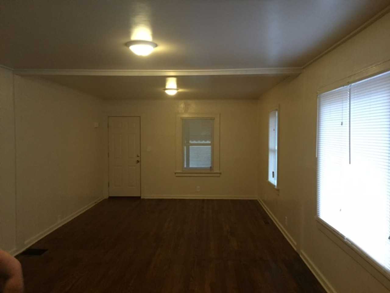 3299 Glengary St - Photo 4 of 7