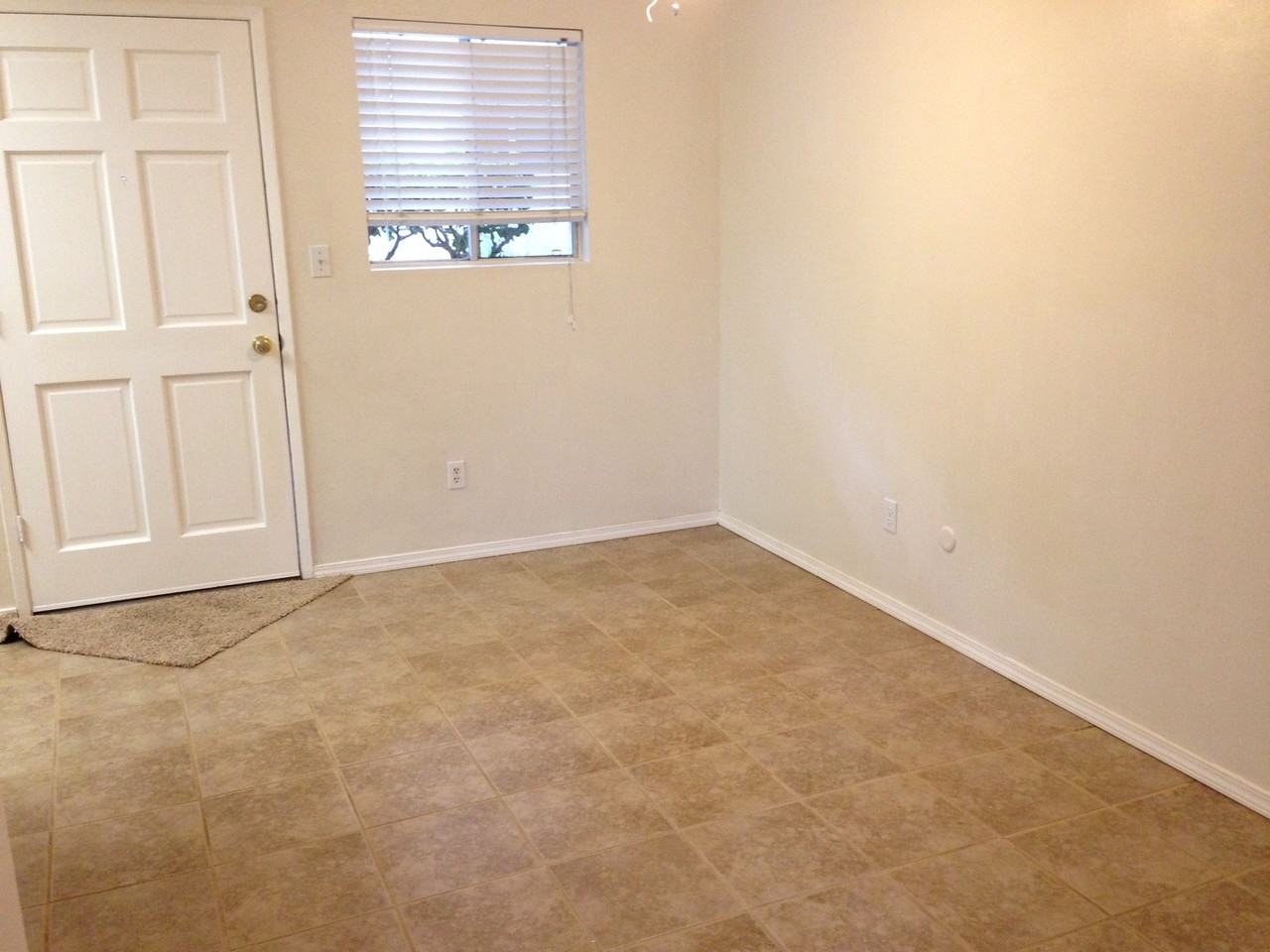 4885 Cole St #8 - Photo 4 of 11