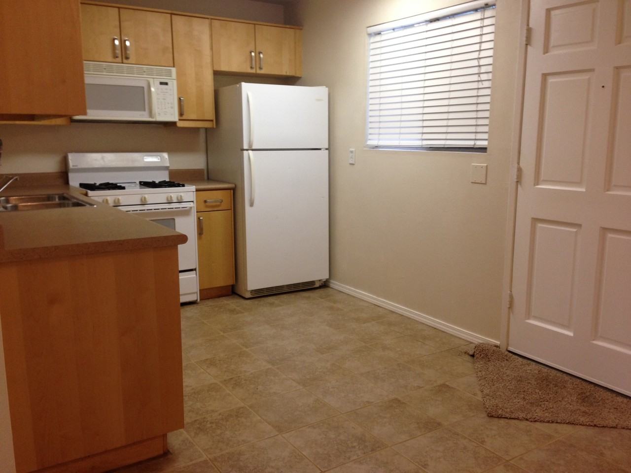 4885 Cole St #8 - Photo 7 of 11