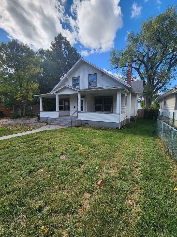 6010 Florence Blvd