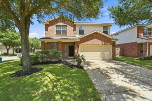 featured image of 16726 Vivian Point Ln