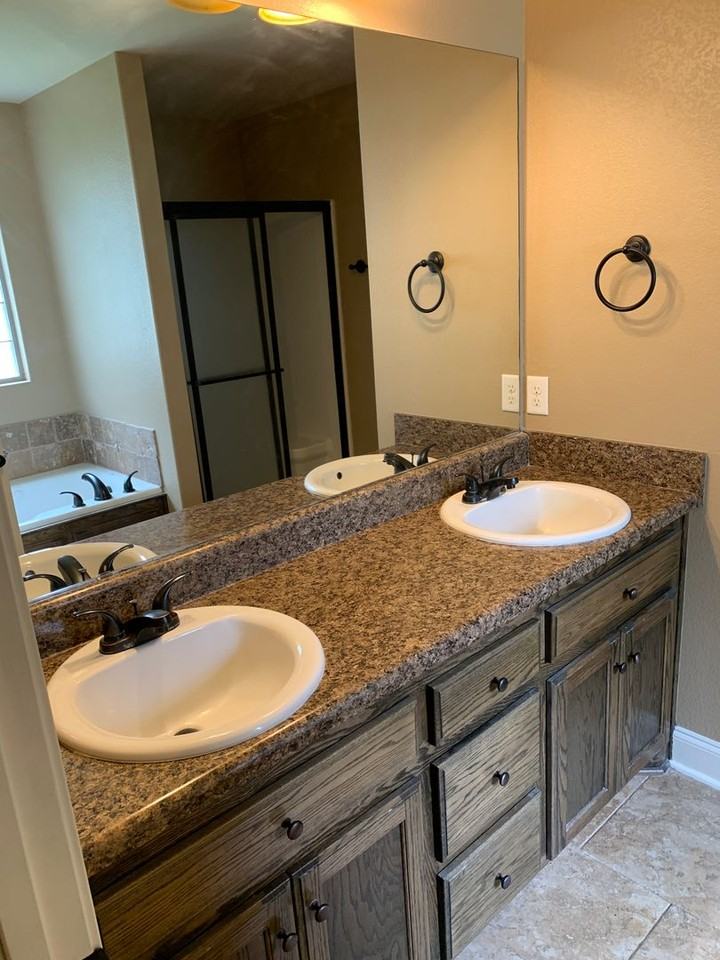 2476 Pleasant Willow Dr - Photo 5 of 9