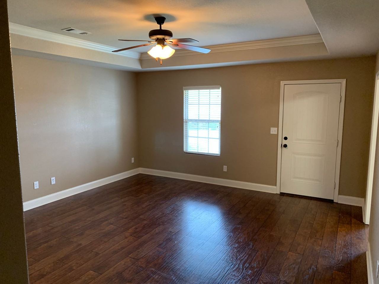 2476 Pleasant Willow Dr - Photo 6 of 9