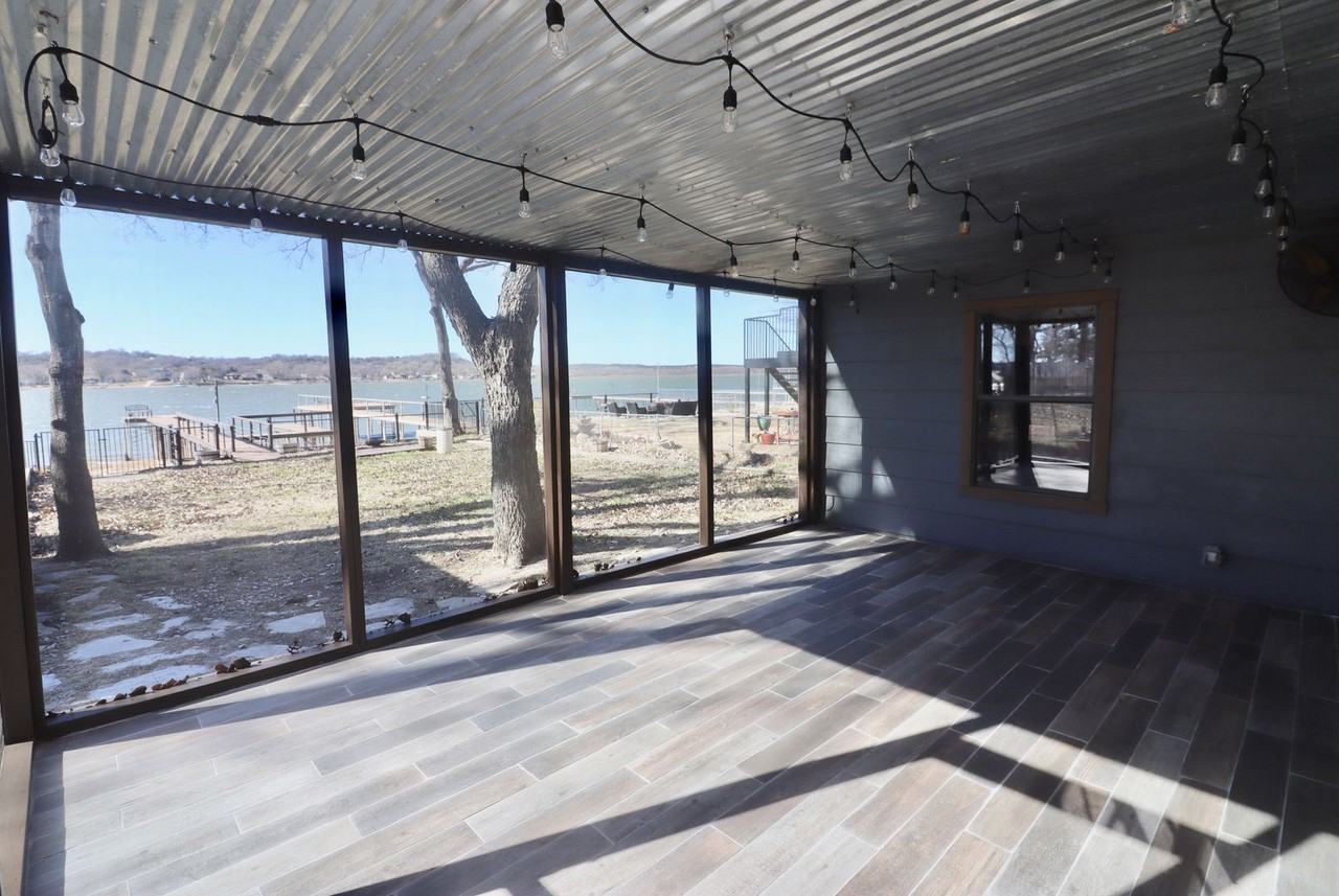 1937 E Lake Dr - Photo 7 of 34