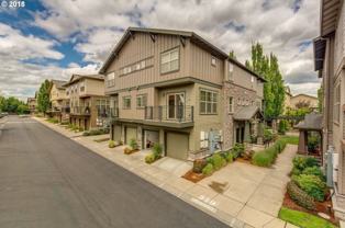 642 Ne Newstead Ln - Photo 1 of 1