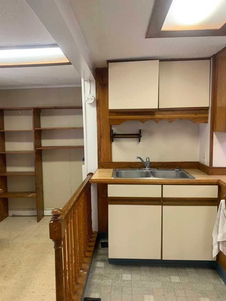 821 Lanvale St - Photo 7 of 24