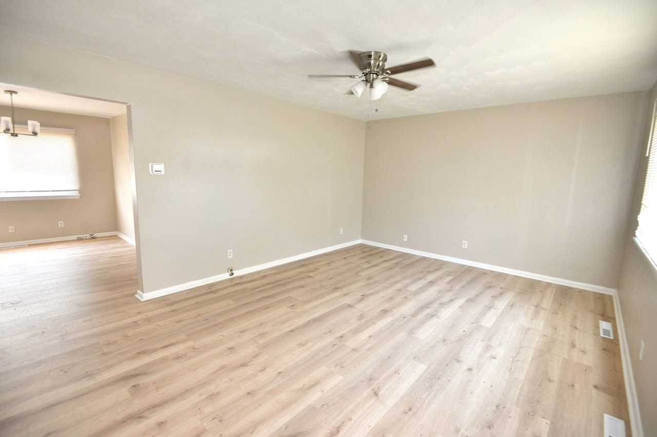 278 Appian Ave - Photo 2 of 26