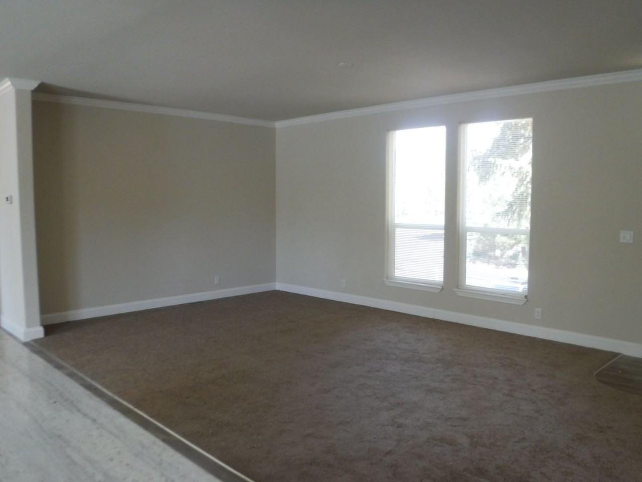 60889 Granite Dr - Photo 3 of 15