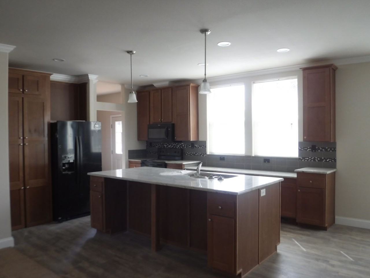 60889 Granite Dr - Photo 4 of 15