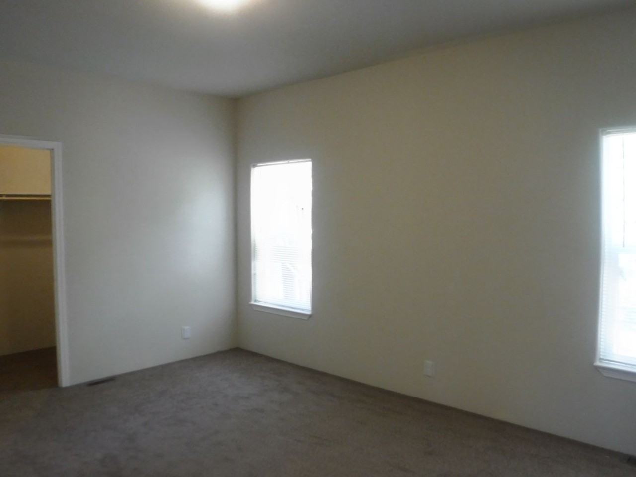 60889 Granite Dr - Photo 7 of 15