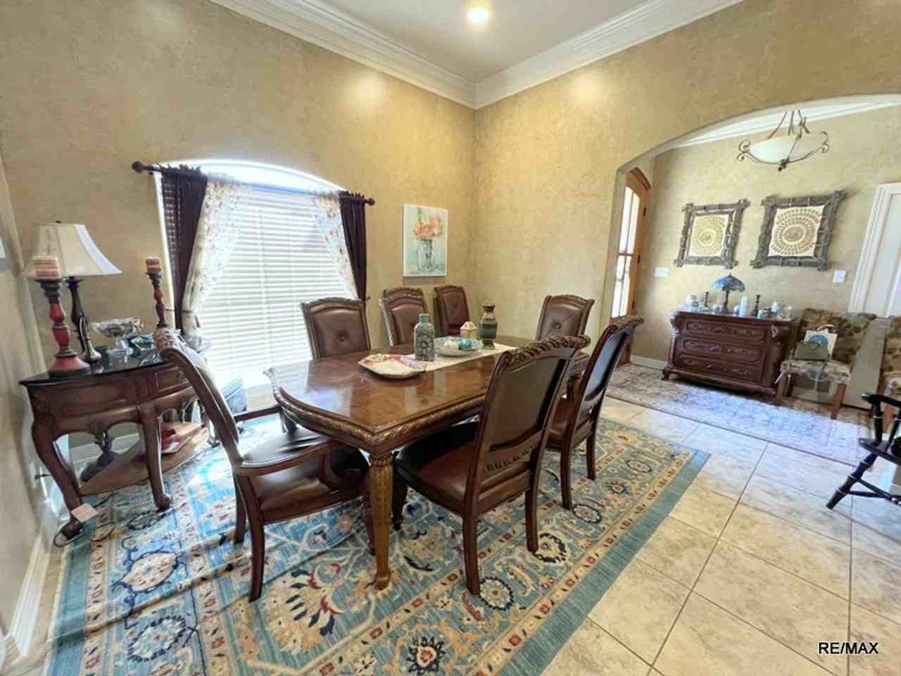 615 Picketts Mill Dr - Photo 2 of 16