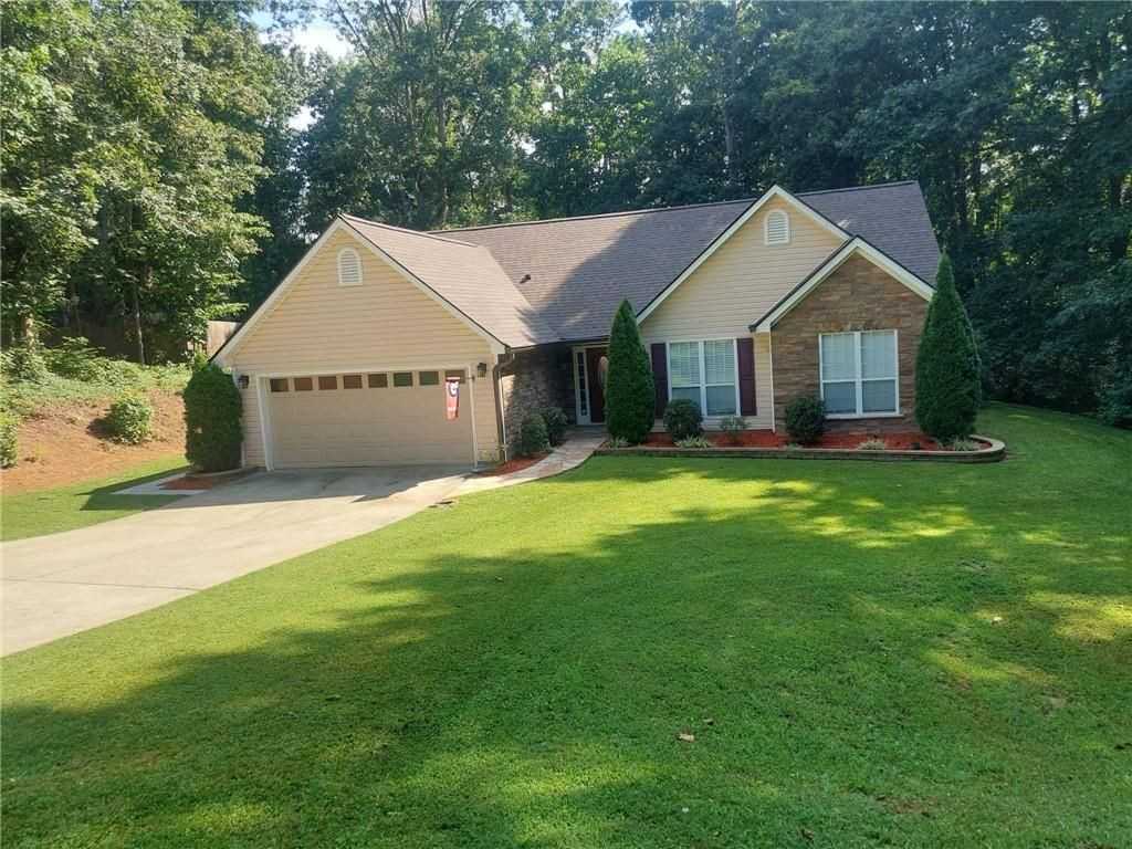 4215 Hamilton Walk Dr - Photo 3 of 18