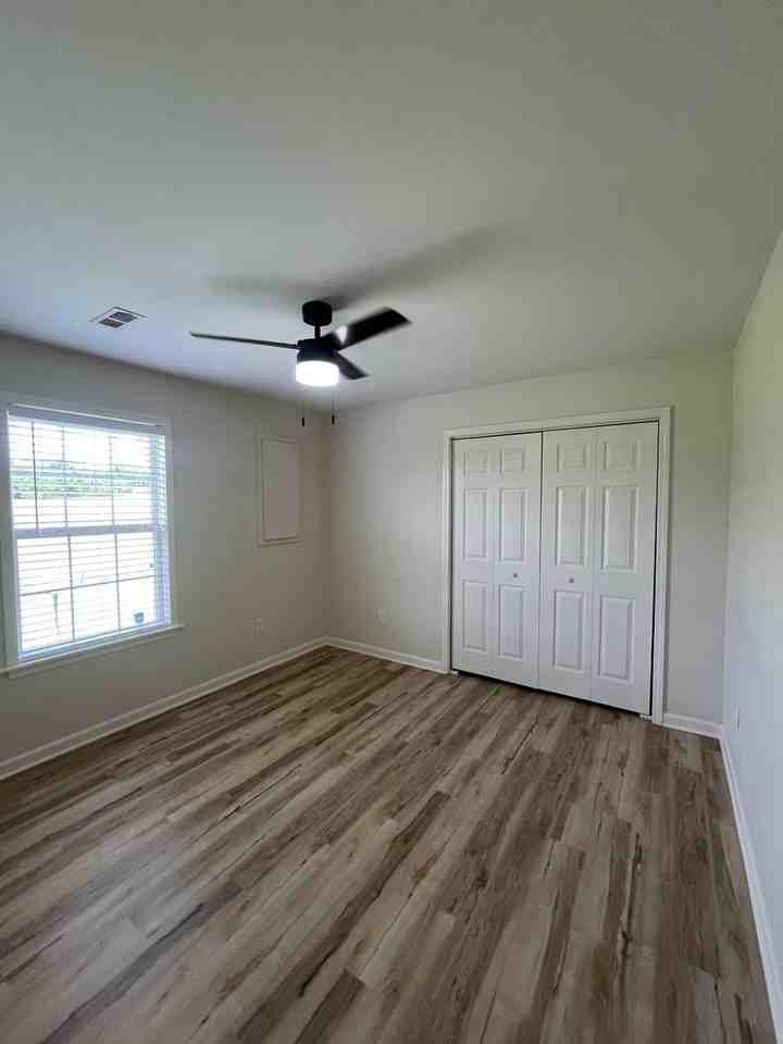 3941 Greenpond Rd - Photo 6 of 13