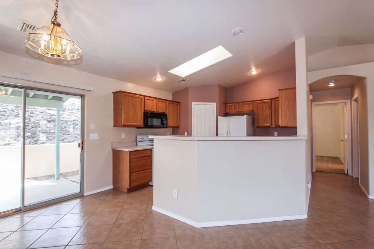 7200 E Spouse Dr - Photo 4 of 12