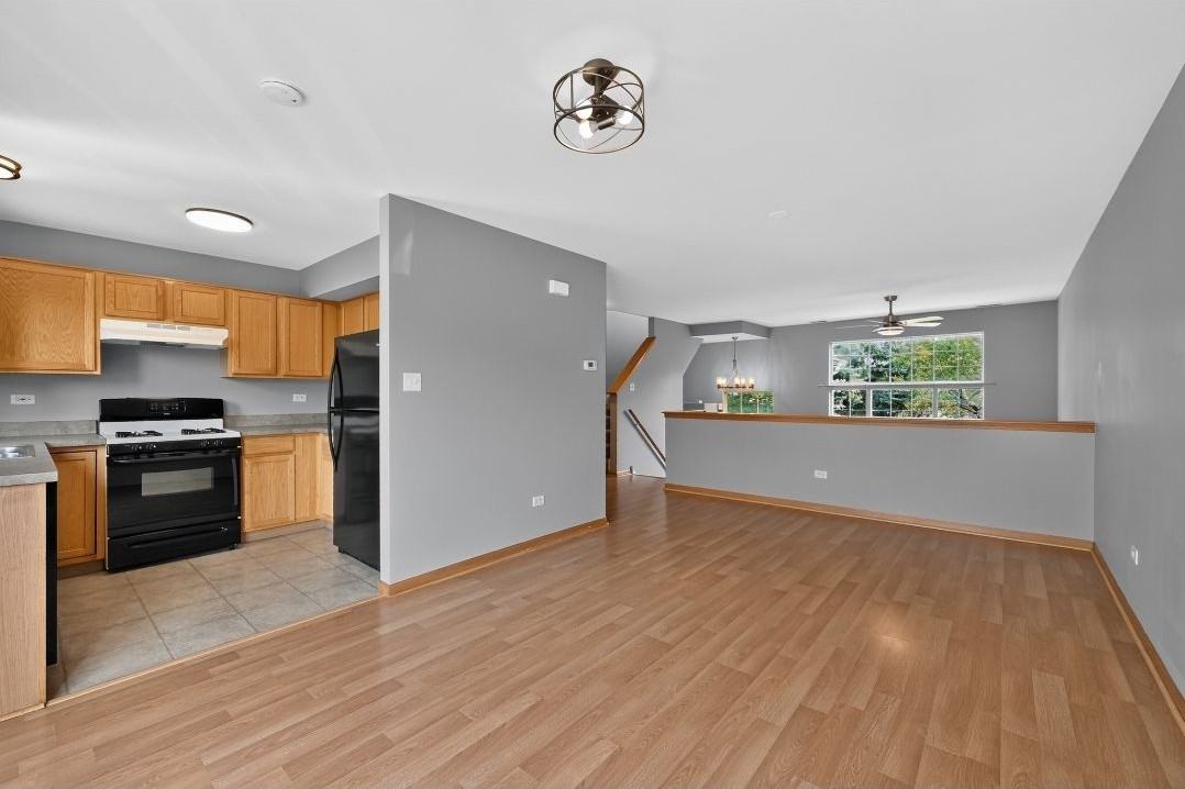2632 Canyon Dr - Photo 4 of 12