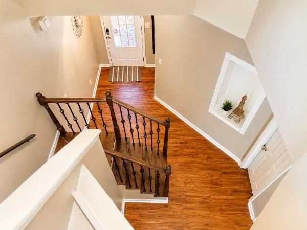 1831 Durwood Ln - Photo 3 of 19