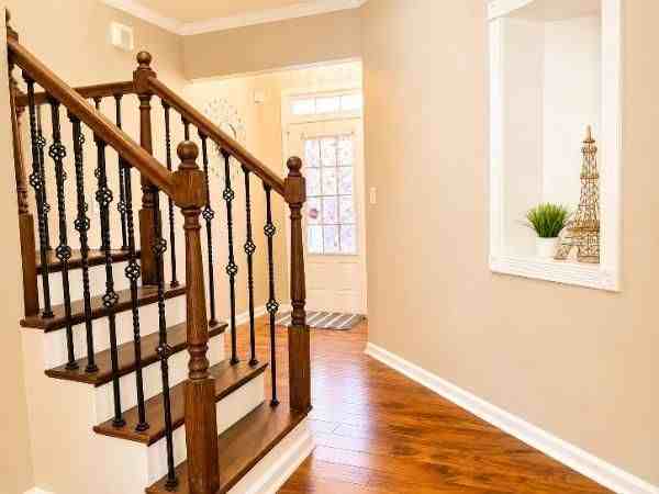 1831 Durwood Ln - Photo 4 of 19