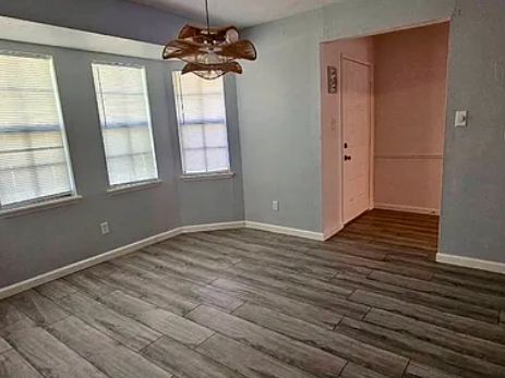 509 Chestnut Dr - Photo 6 of 17