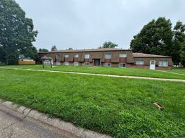 featured image of 1725 N Iowa Ave