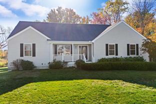 22 Maple Rd - Photo 1 of 1