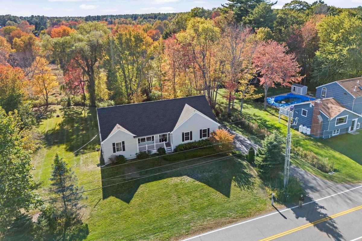 22 Maple Rd - Photo 5 of 50