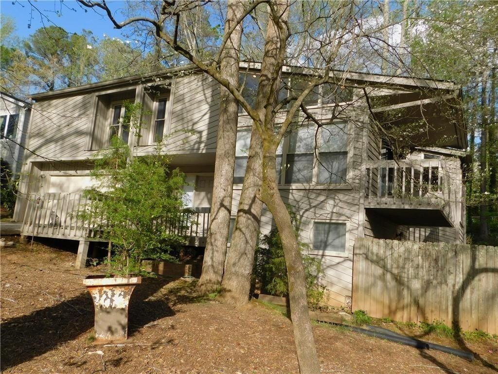 1930 Annwicks Dr - Photo 2 of 44