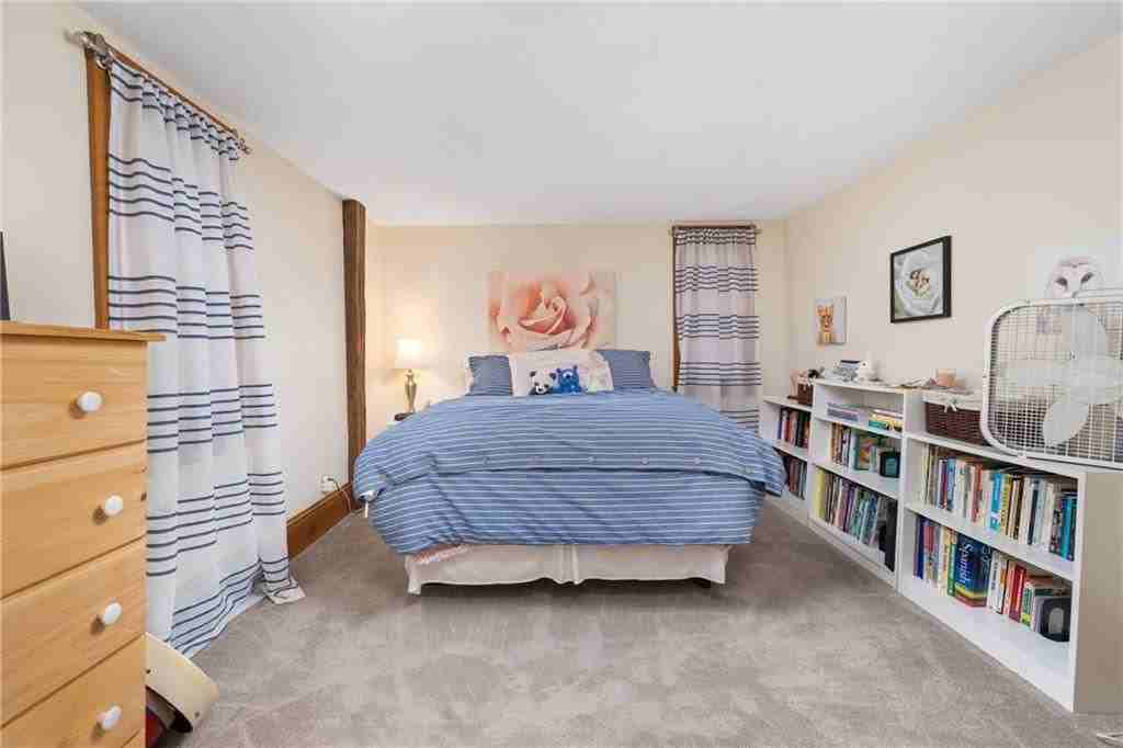 571 Great Rd - Photo 6 of 10