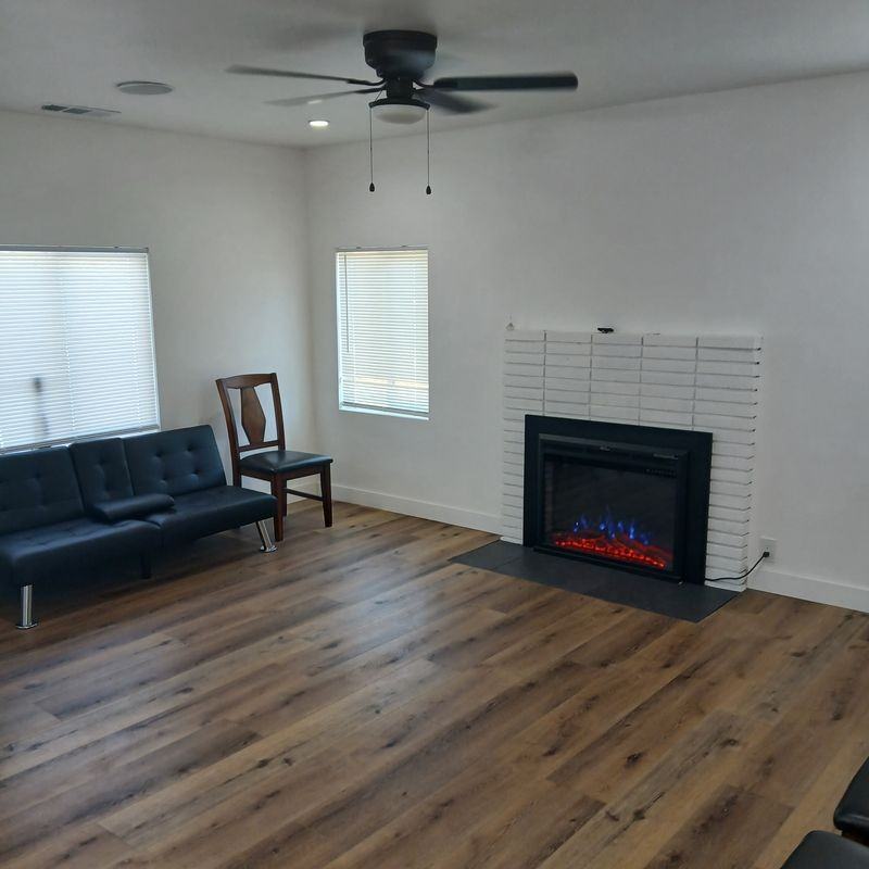 7935 Cleon Ave - Photo 4 of 5