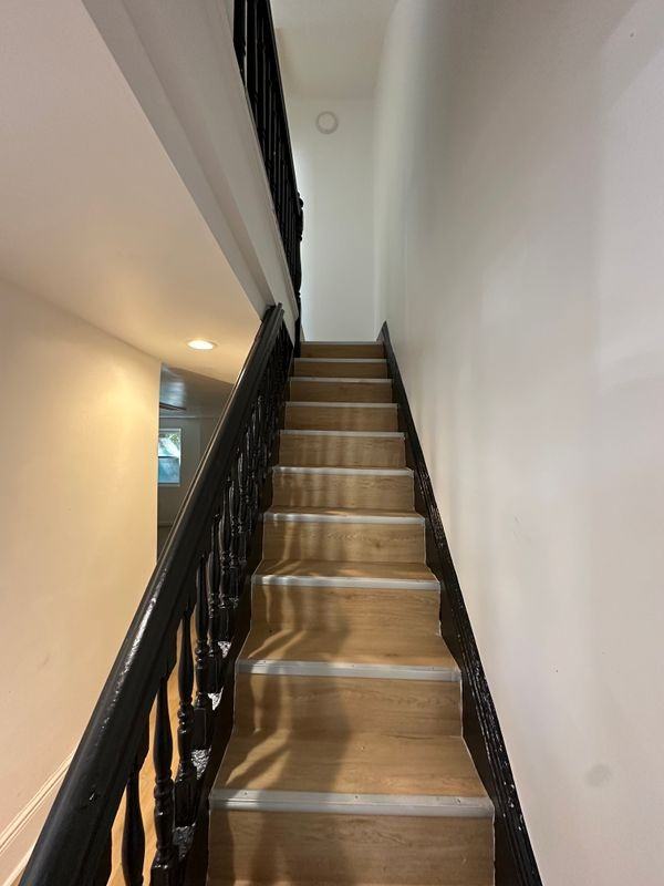 519 Mercer St - Photo 6 of 50