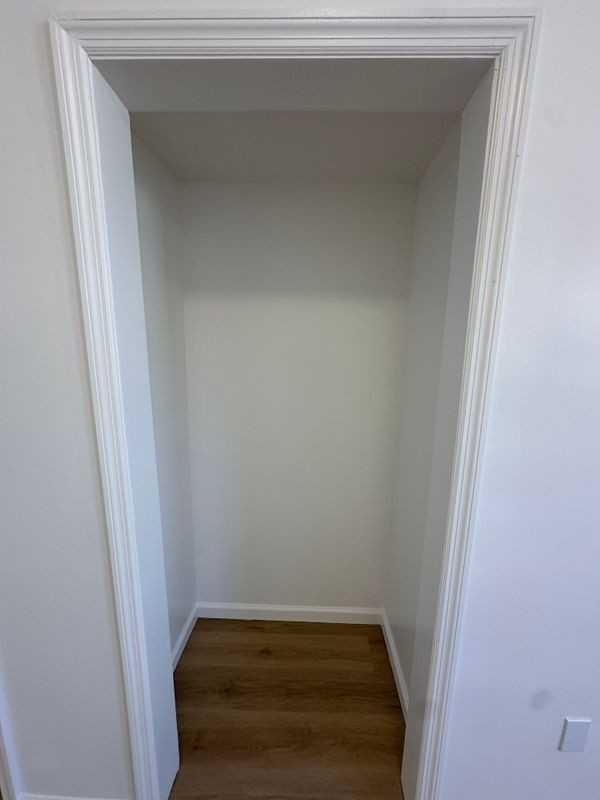 519 Mercer St - Photo 7 of 50