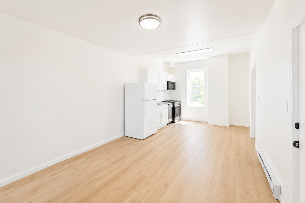 519 Mercer St - Photo 7 of 8