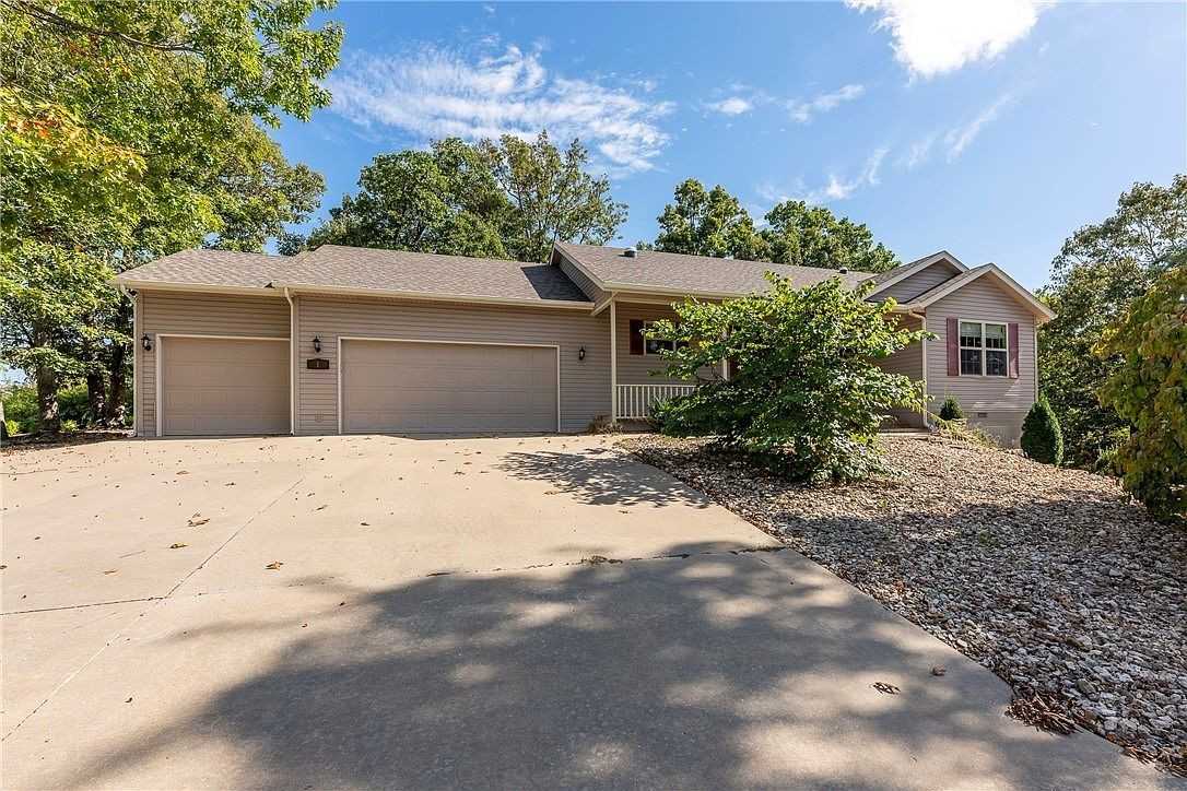 1 Portland Cir - Photo 2 of 14